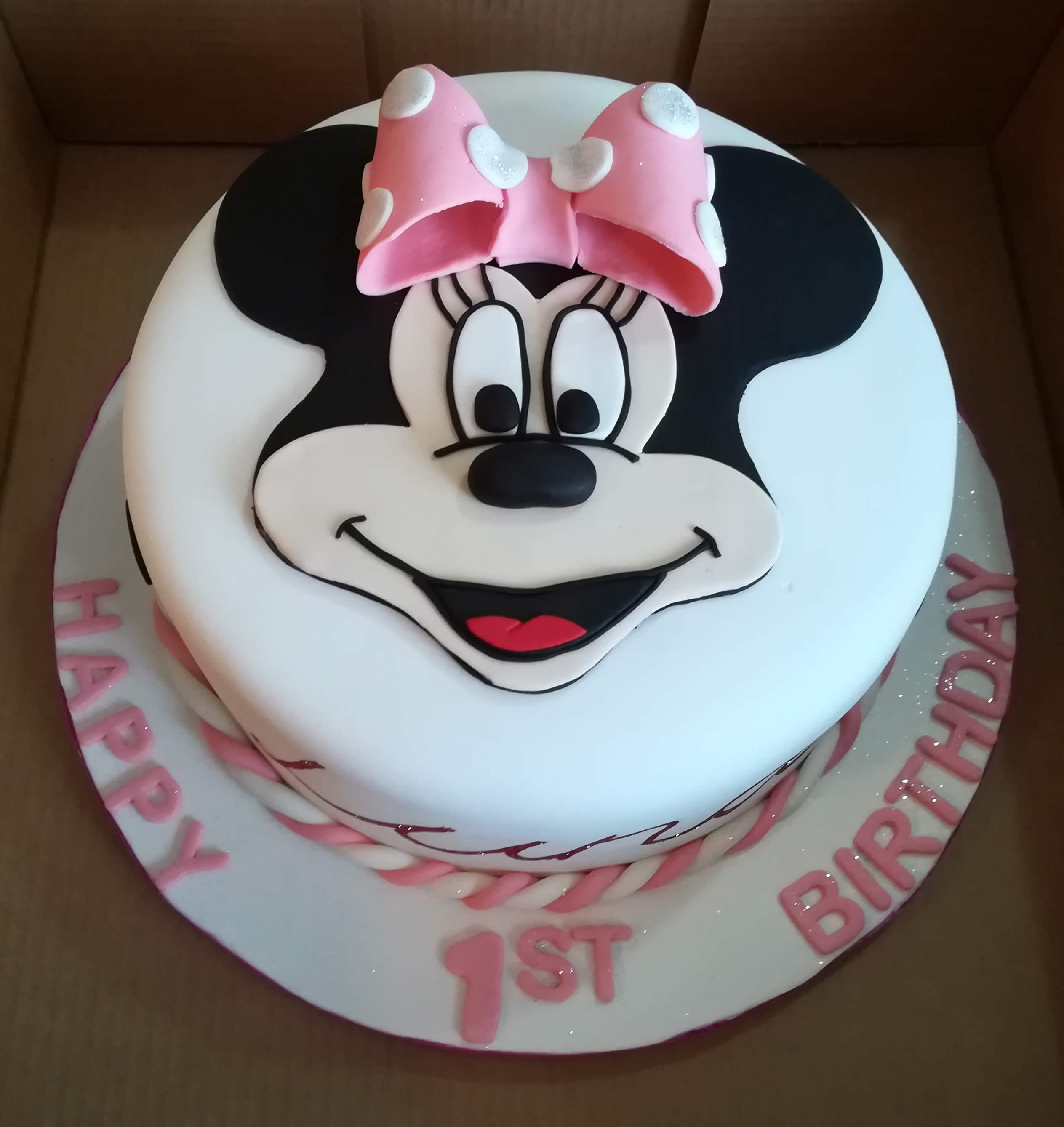 Classic Minnie Mouse 1st Birthday Cake